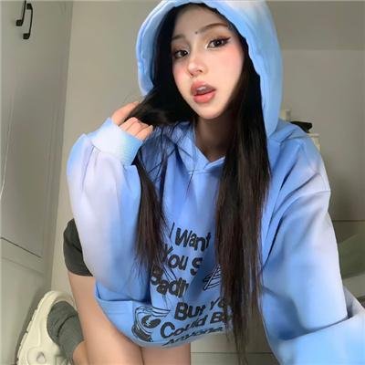 我才不要和人类恋爱呢